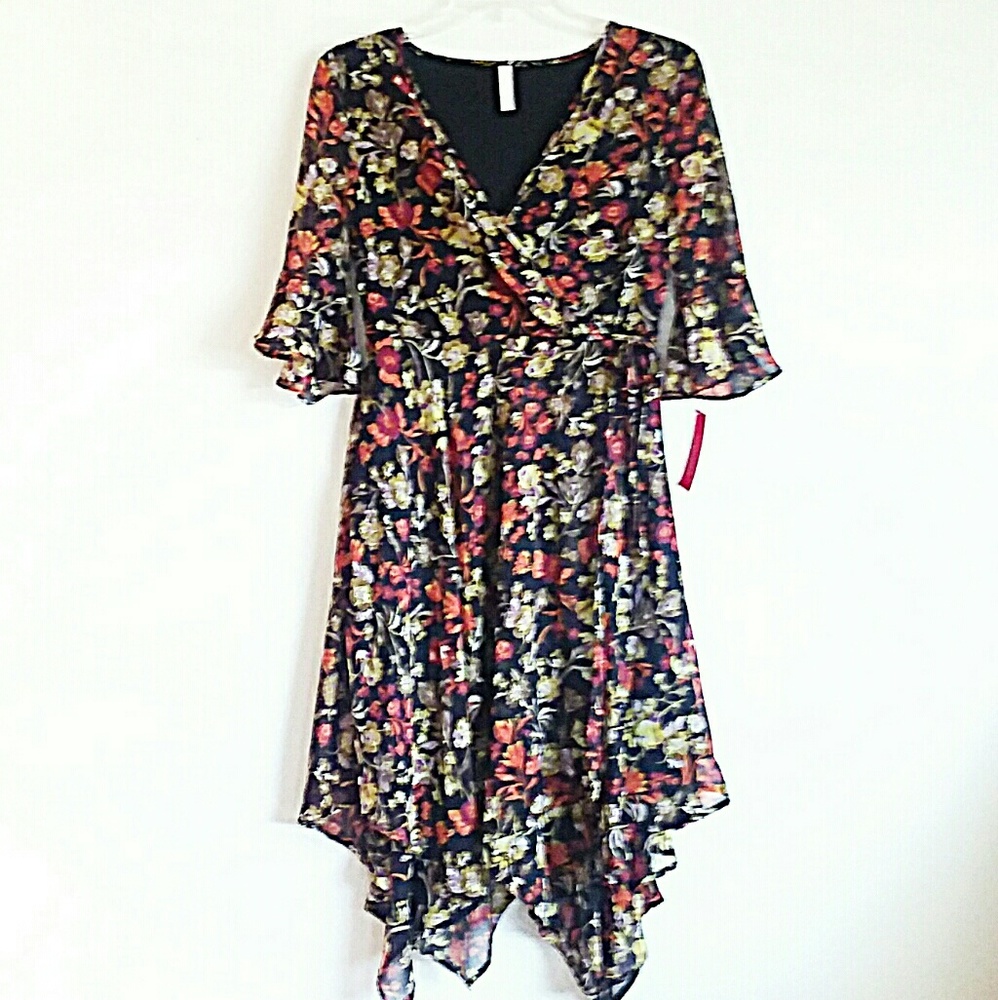 NWT FLOWY ASYMMETRICAL BOHO DRESS! VINTAGE LOOK!